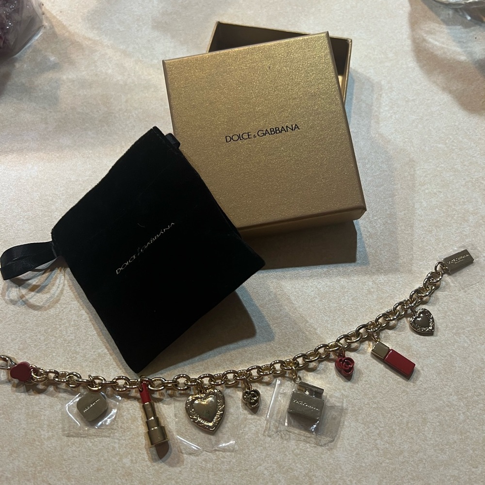 NWOT Dolce & Gabbana lipstick charm bracelet